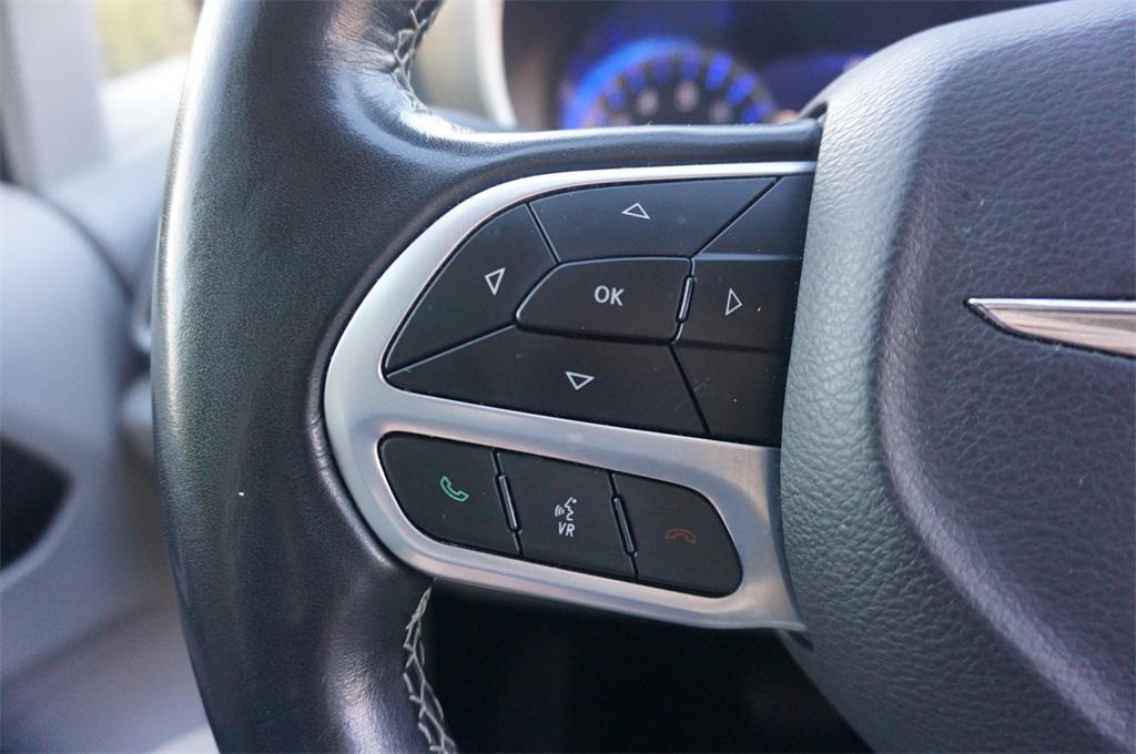used 2021 Chrysler Pacifica car, priced at $21,000
