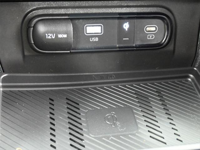 used 2023 Kia Sportage car, priced at $25,250
