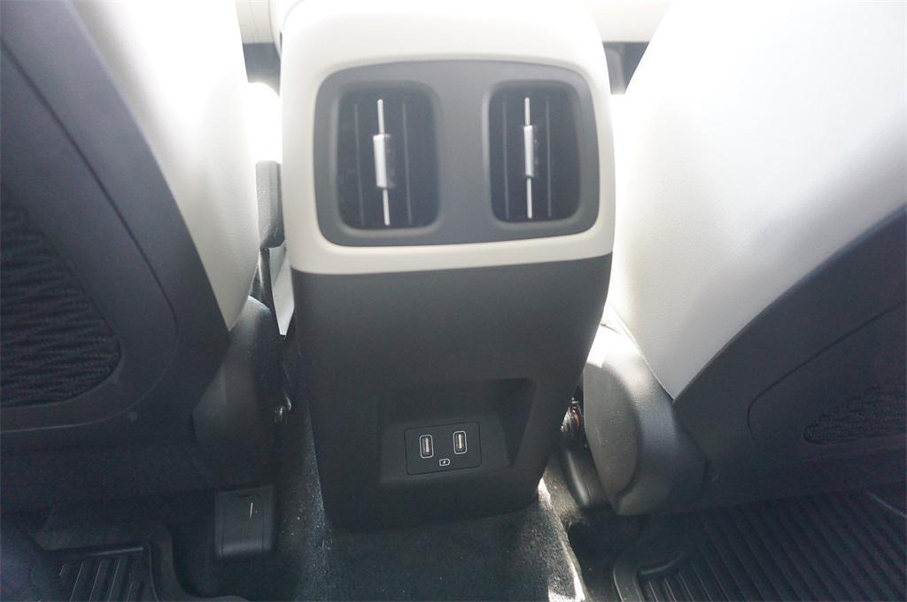 used 2024 Hyundai TUCSON Hybrid car, priced at $32,000