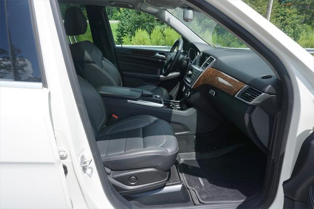 used 2012 Mercedes-Benz M-Class car, priced at $12,500