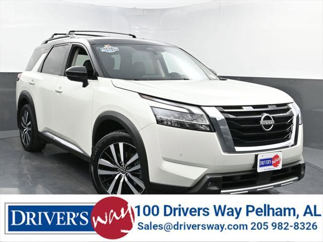 used 2024 Nissan Pathfinder car, priced at $40,269