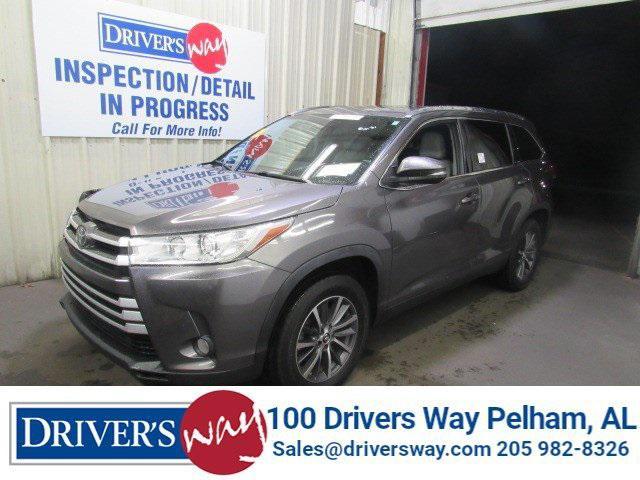 used 2019 Toyota Highlander car, priced at $26,997