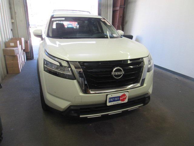 used 2023 Nissan Pathfinder car, priced at $38,541