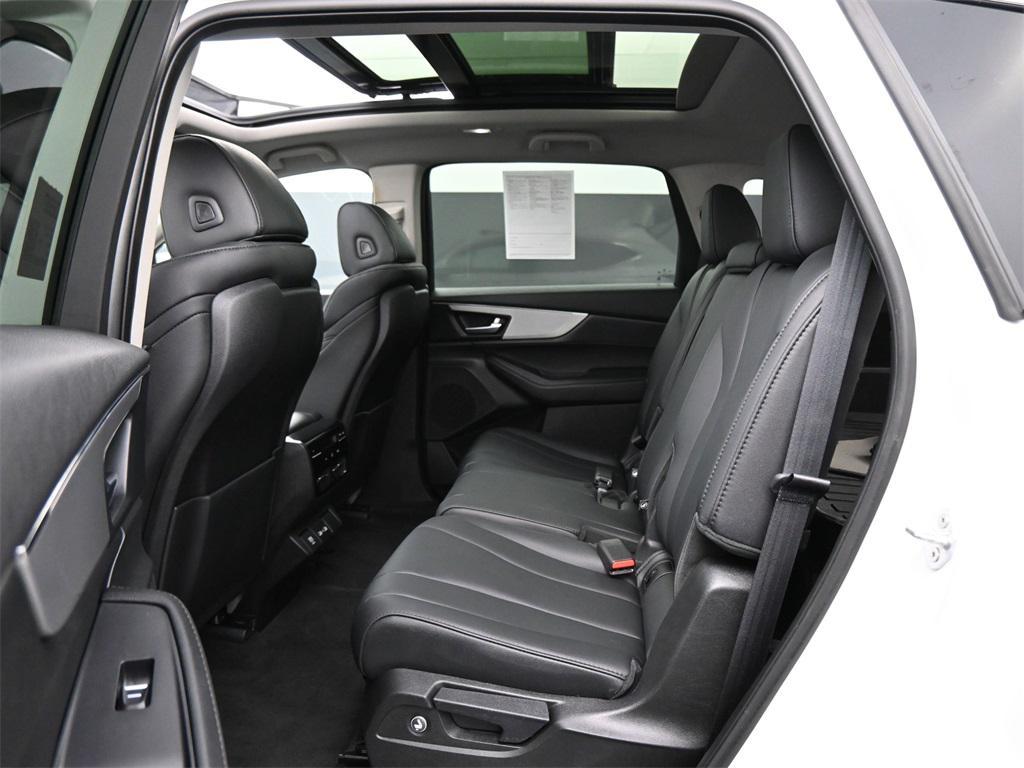 used 2024 Acura MDX car, priced at $43,000