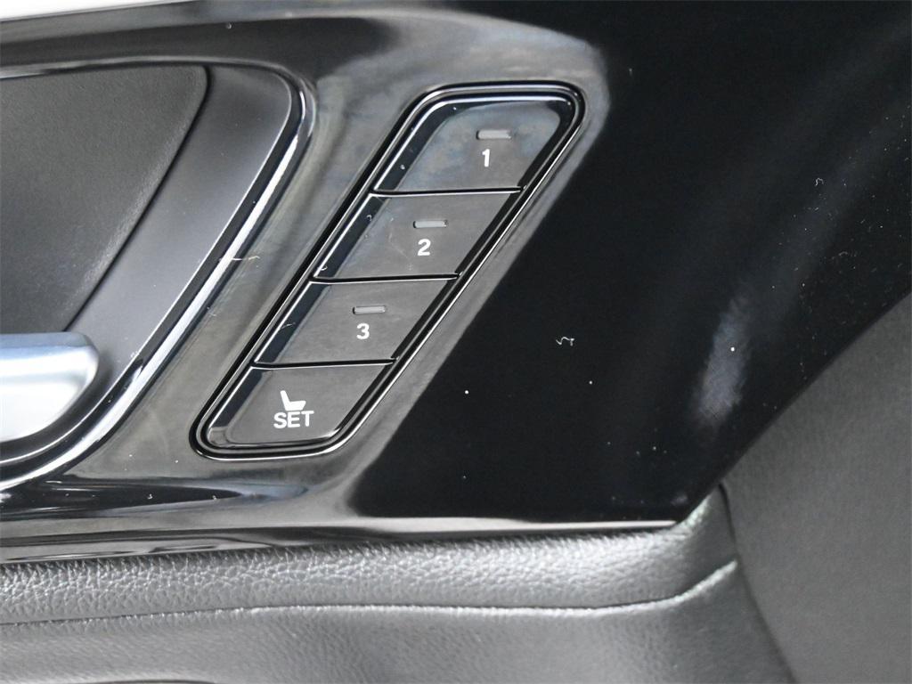 used 2024 Acura MDX car, priced at $43,000