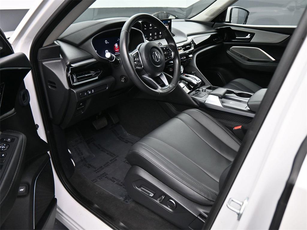 used 2024 Acura MDX car, priced at $43,000