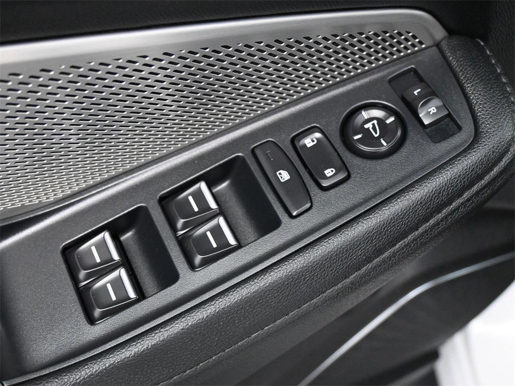 used 2024 Acura MDX car, priced at $43,000