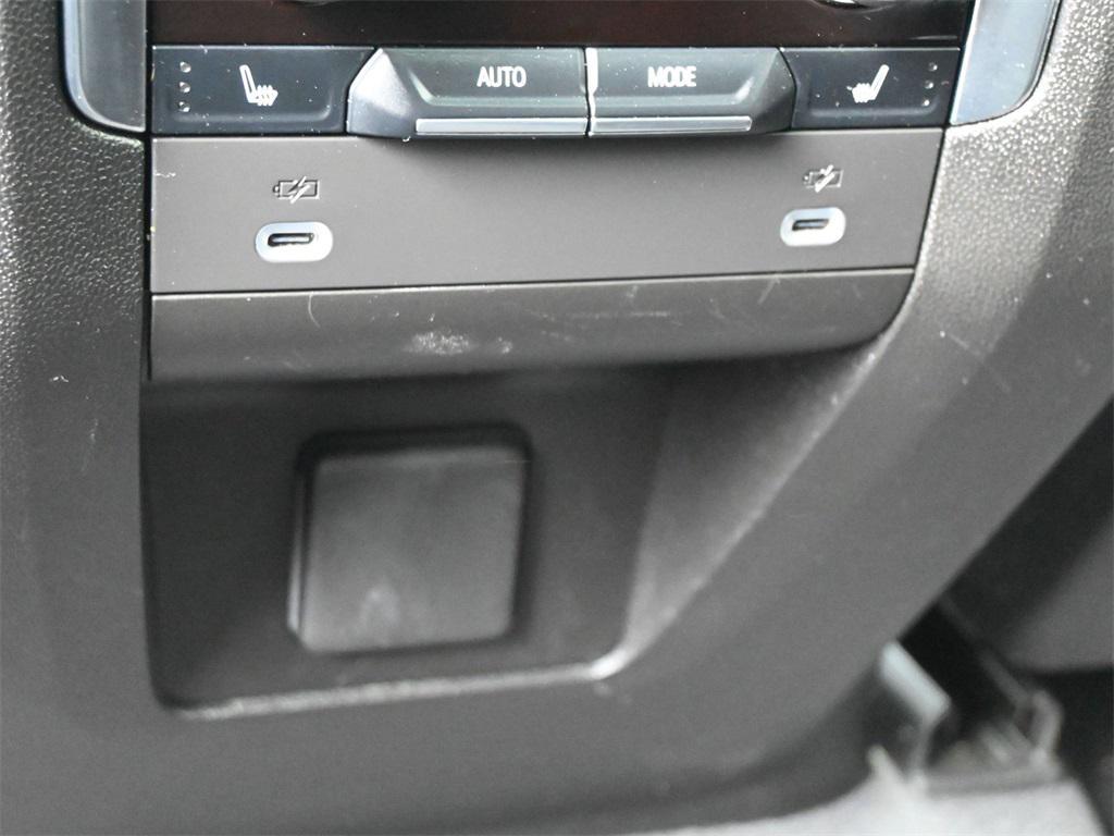 used 2022 Chevrolet Tahoe car, priced at $49,250