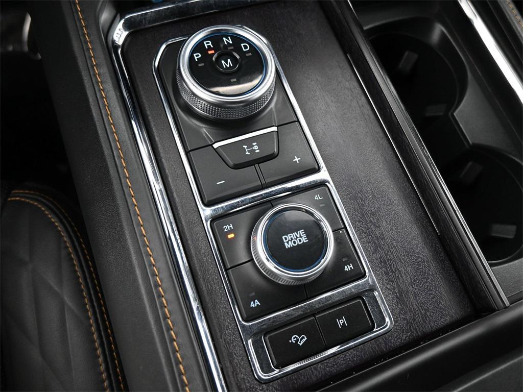 used 2023 Ford Expedition car, priced at $55,250