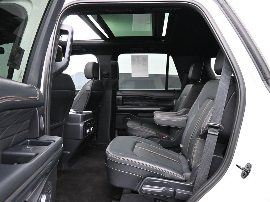 used 2023 Ford Expedition car, priced at $55,250