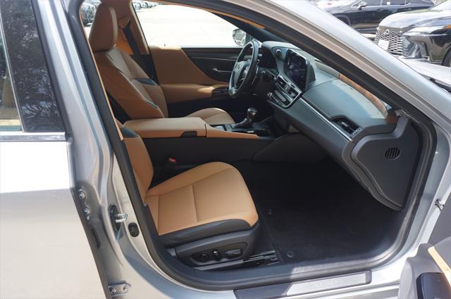 used 2024 Lexus ES 350 car, priced at $42,750