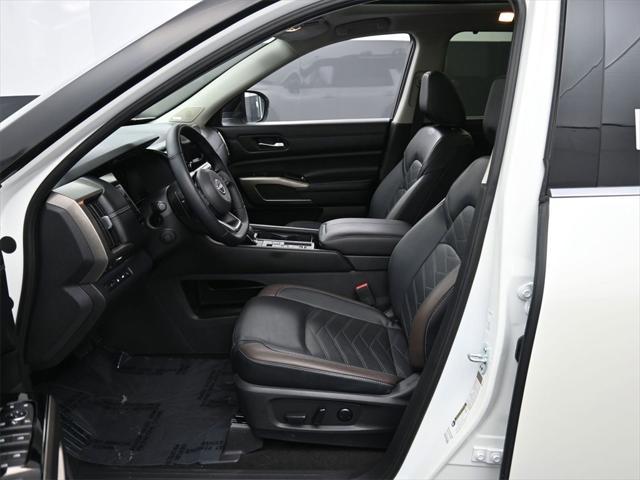 used 2024 Nissan Pathfinder car, priced at $40,569