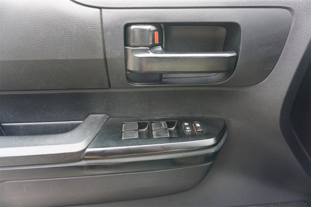 used 2015 Toyota Tundra car, priced at $11,250