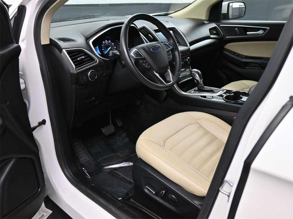 used 2015 Ford Edge car, priced at $9,750
