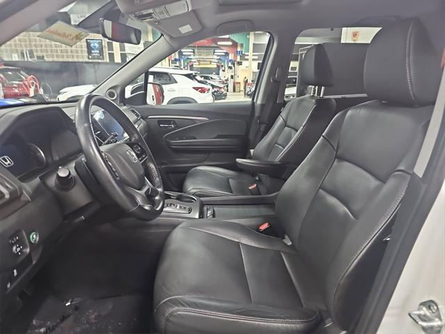 used 2022 Honda Pilot car, priced at $30,997