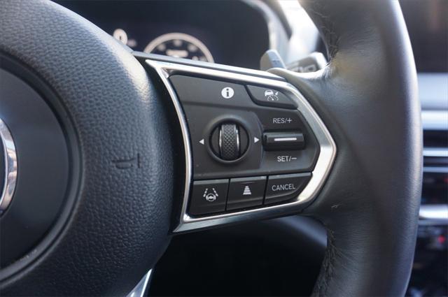 used 2024 Acura MDX car, priced at $44,997