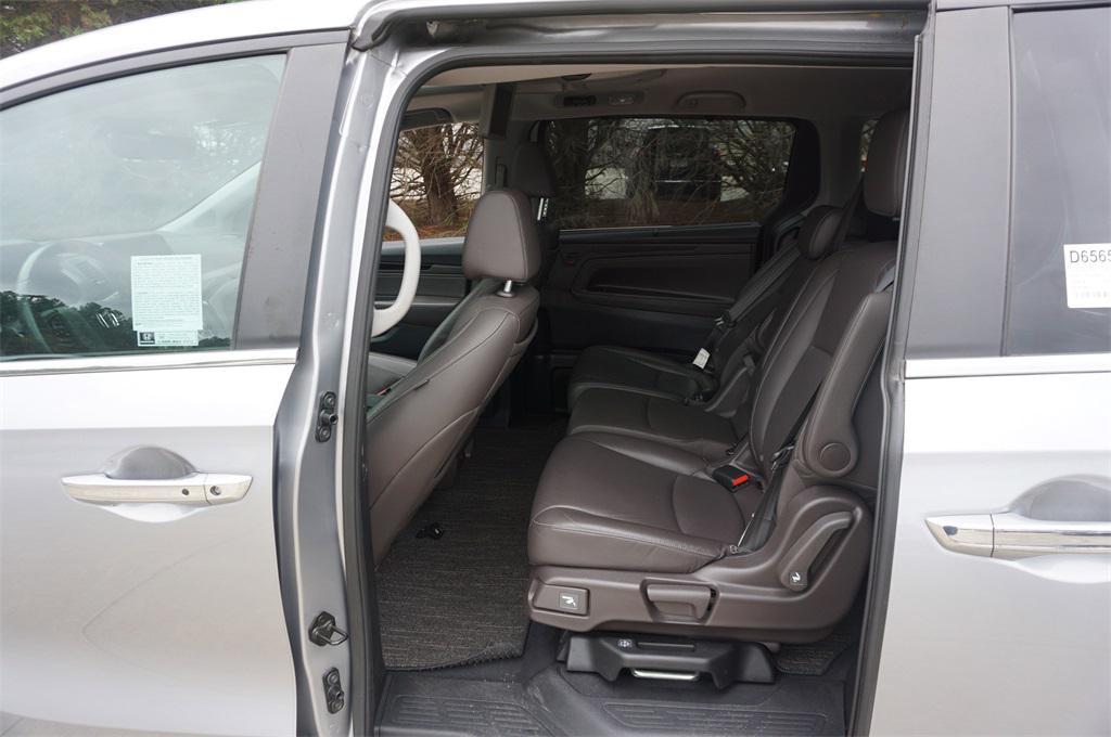 used 2023 Honda Odyssey car, priced at $38,000