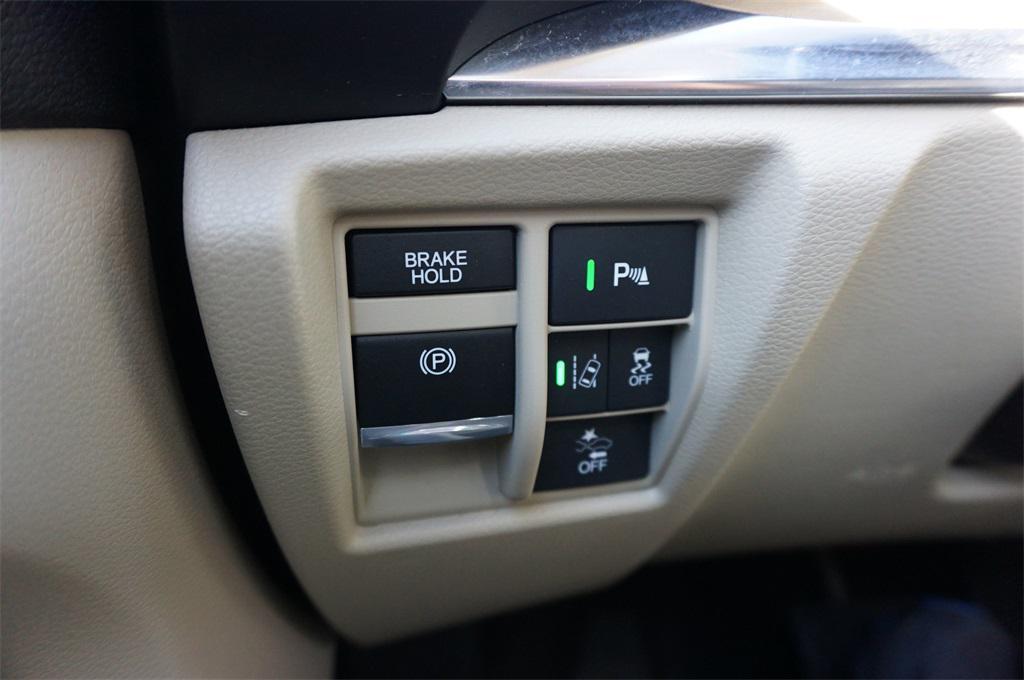 used 2019 Acura MDX car, priced at $23,000