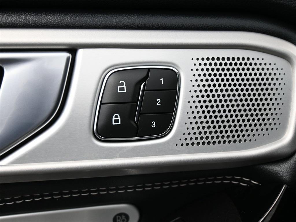 used 2022 Ford Explorer car, priced at $41,750