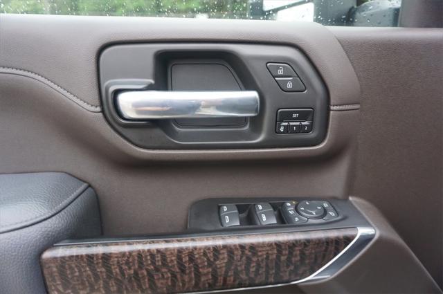 used 2022 GMC Sierra 2500 car, priced at $62,000