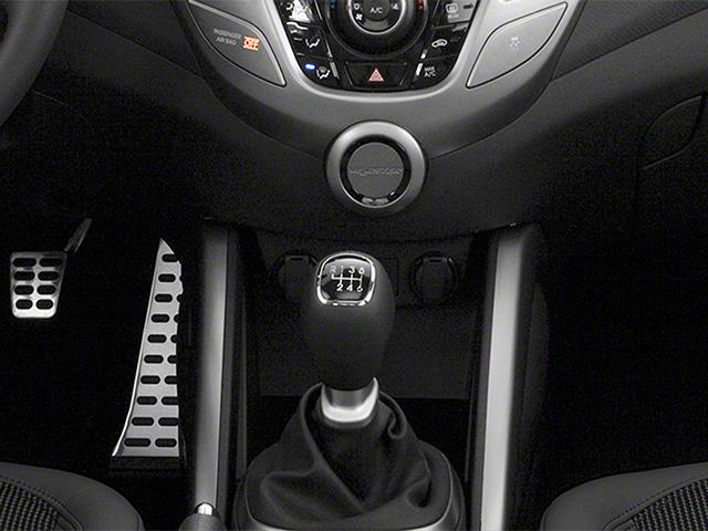 used 2013 Hyundai Veloster car
