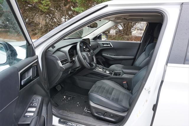 used 2024 Mitsubishi Outlander car, priced at $25,750