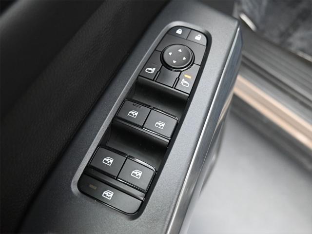 used 2024 Nissan Pathfinder car, priced at $39,500