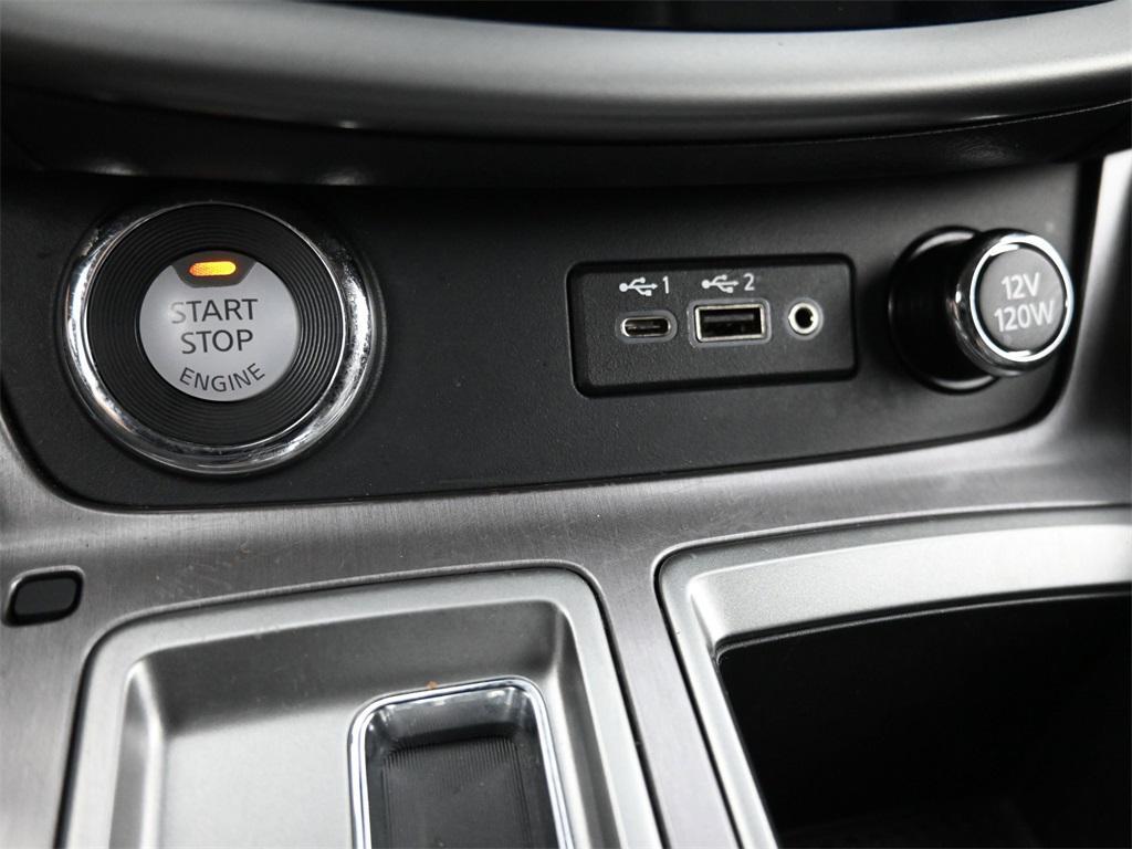 used 2024 Nissan Murano car, priced at $30,000