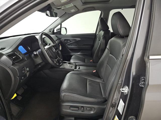 used 2022 Honda Pilot car, priced at $33,997