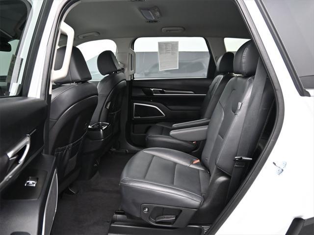 used 2023 Kia Telluride car, priced at $35,259