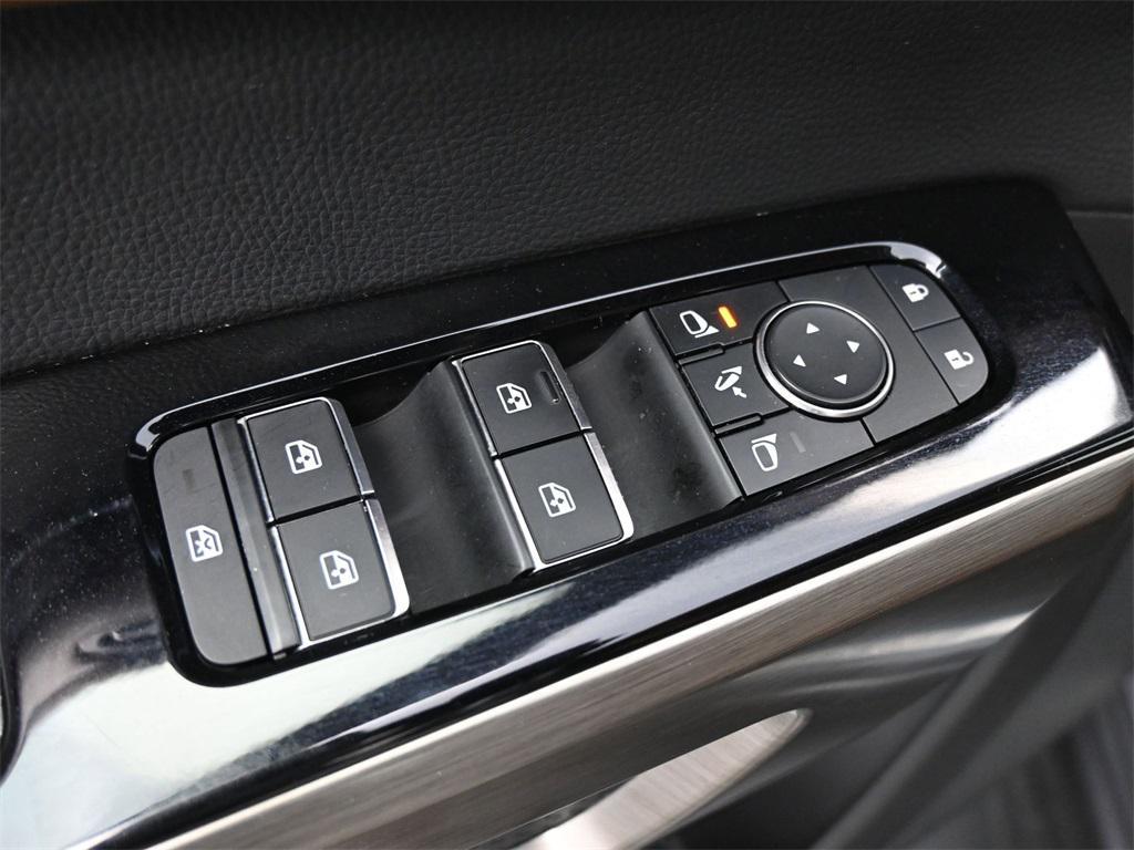 used 2022 Nissan Pathfinder car, priced at $33,750