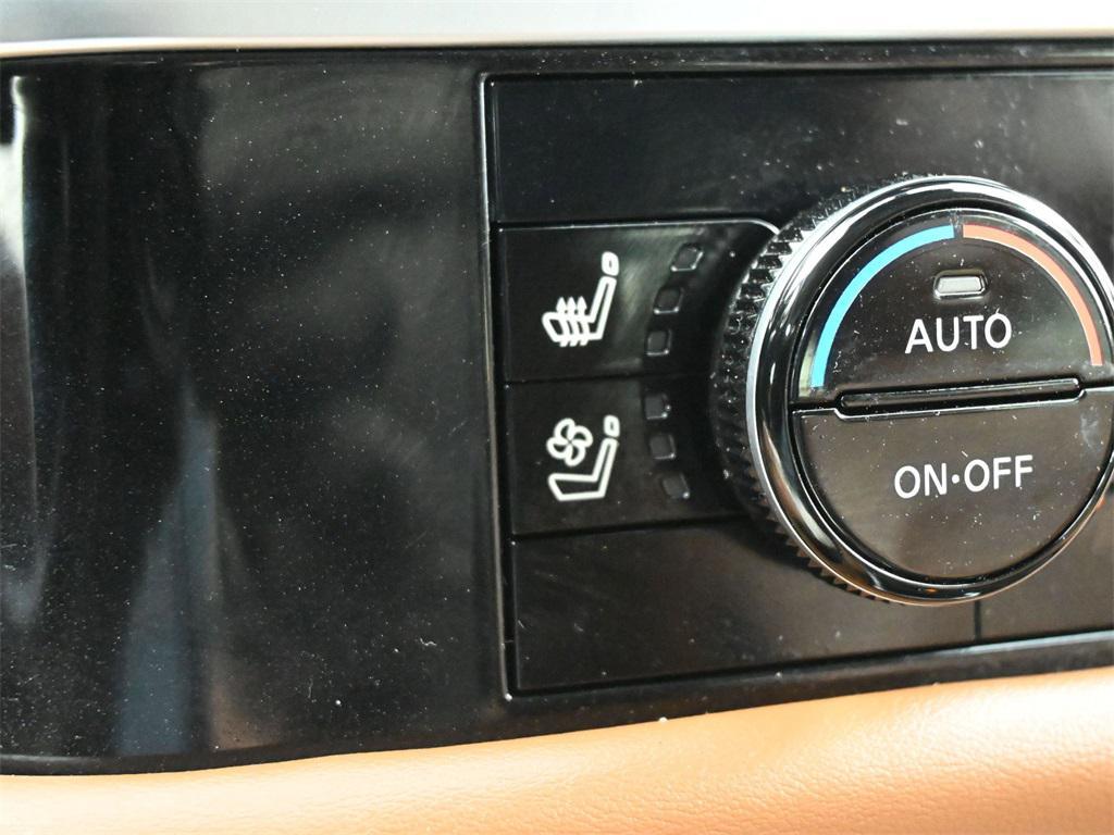 used 2022 Nissan Pathfinder car, priced at $33,750