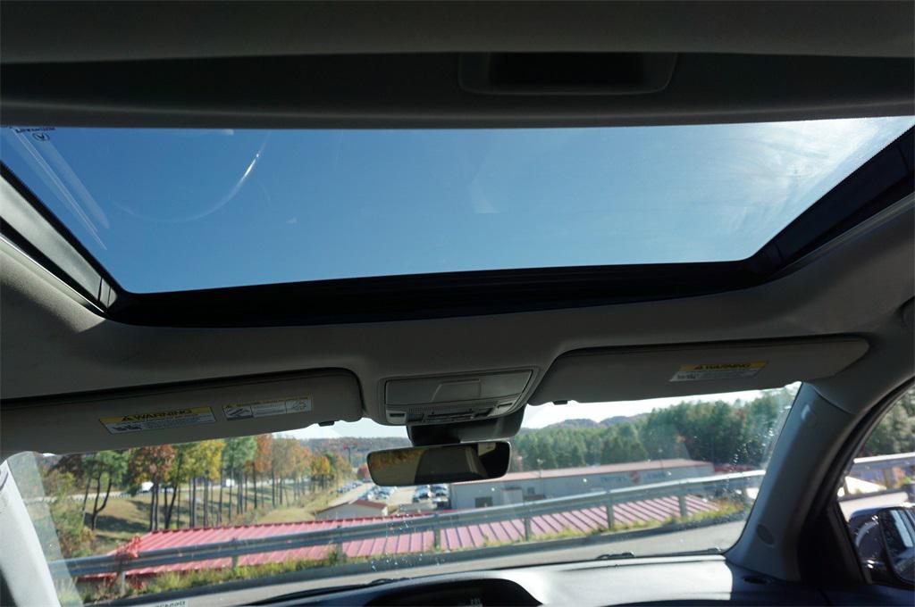 used 2016 Acura MDX car, priced at $11,000