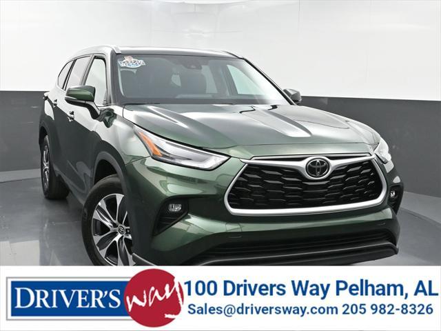 used 2024 Toyota Highlander car, priced at $42,750