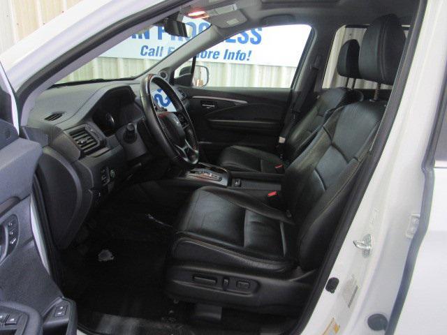 used 2022 Honda Pilot car, priced at $31,123