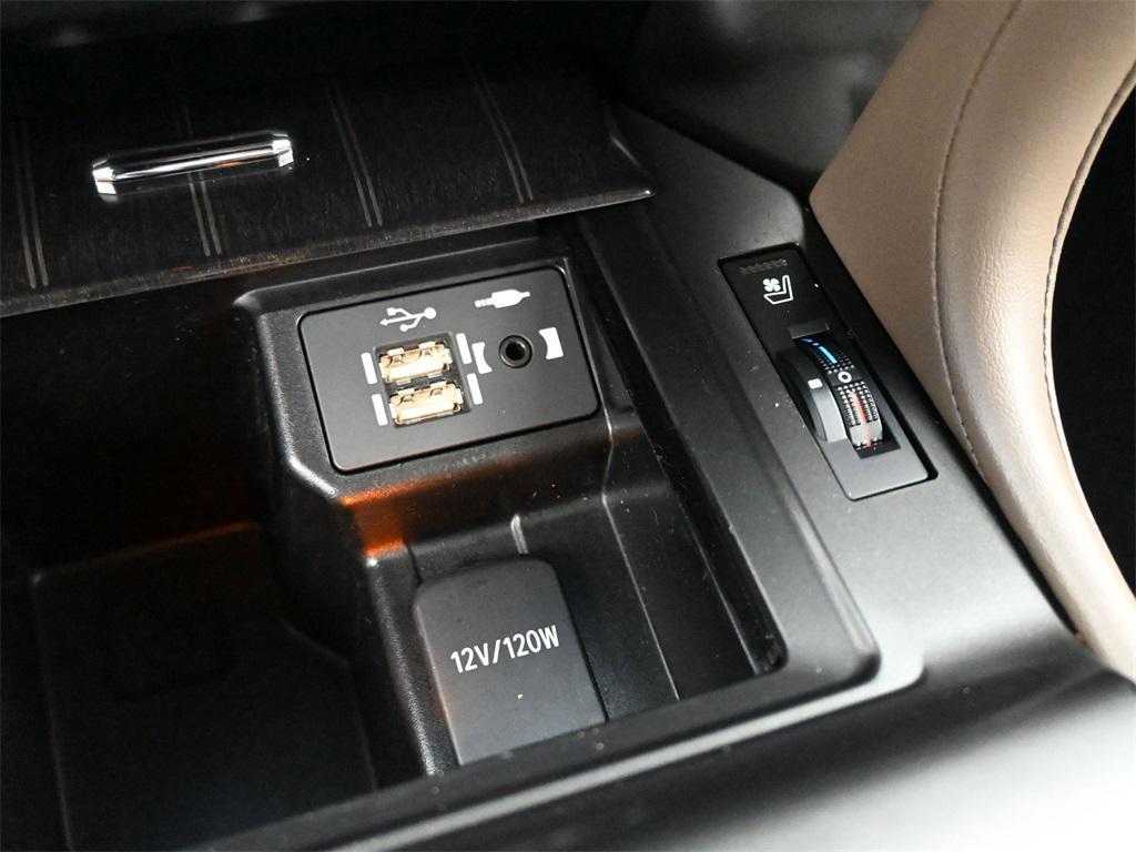used 2023 Lexus GX 460 car, priced at $55,000
