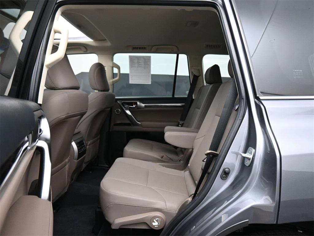 used 2023 Lexus GX 460 car, priced at $55,000