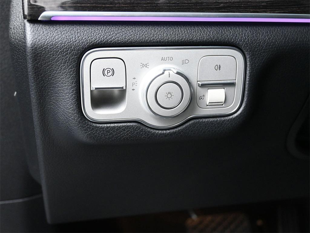 used 2022 Mercedes-Benz GLE 350 car, priced at $43,750