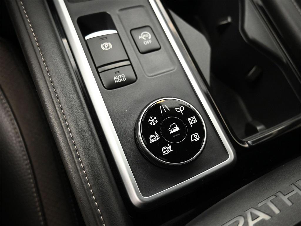 used 2024 Nissan Pathfinder car, priced at $37,500