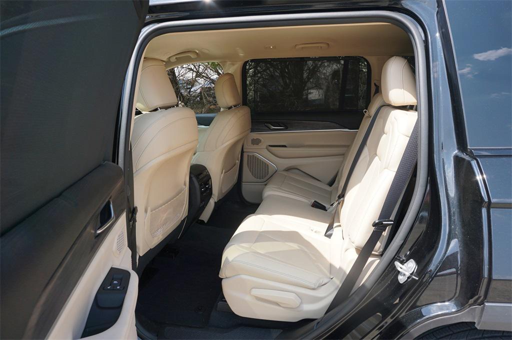 used 2022 Jeep Grand Cherokee L car, priced at $33,000