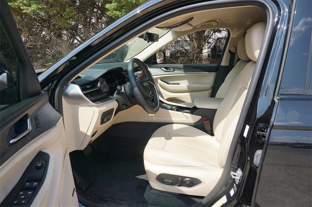 used 2022 Jeep Grand Cherokee L car, priced at $33,000