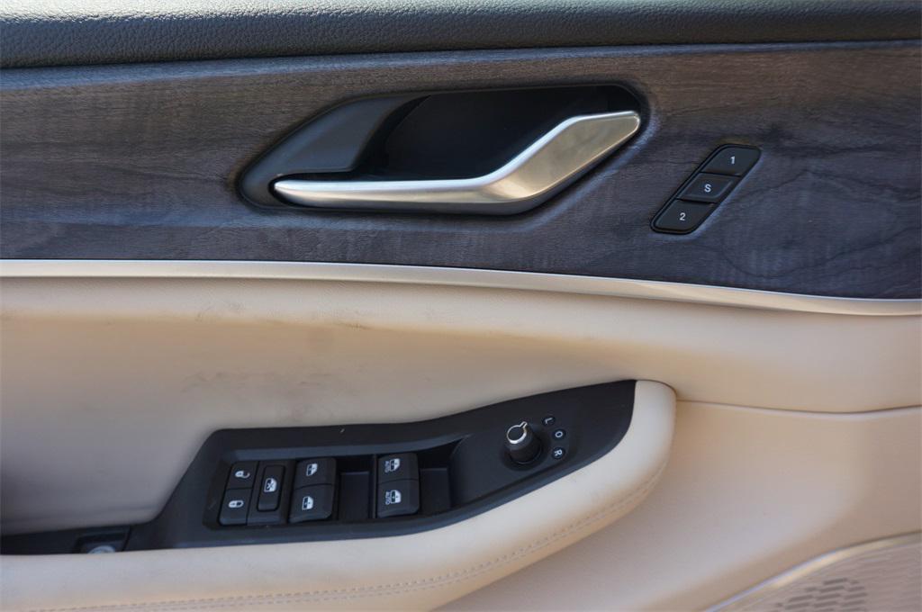 used 2022 Jeep Grand Cherokee L car, priced at $33,000