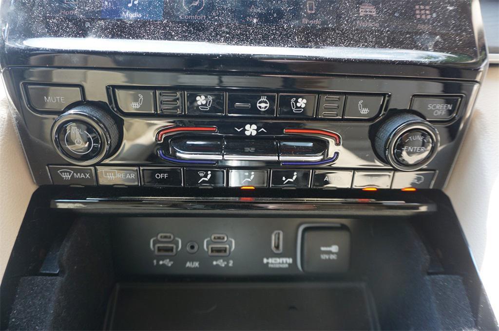 used 2022 Jeep Grand Cherokee L car, priced at $33,000