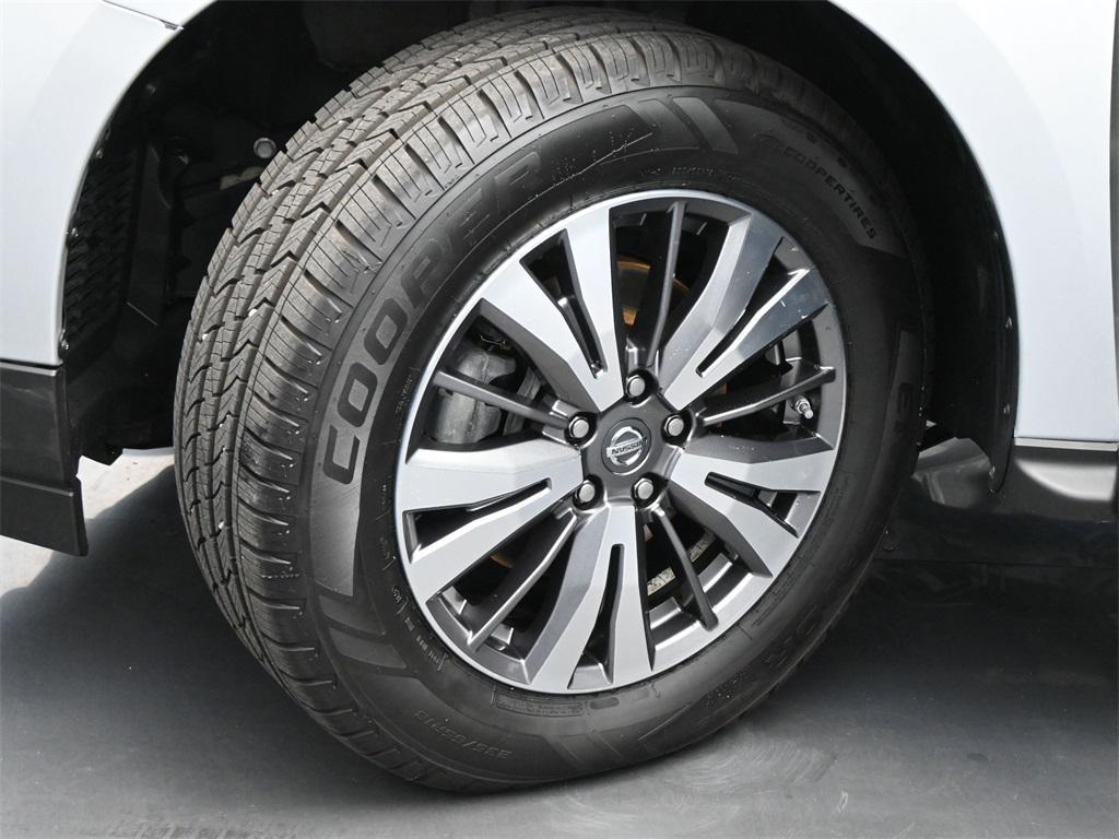 used 2018 Nissan Pathfinder car, priced at $7,000