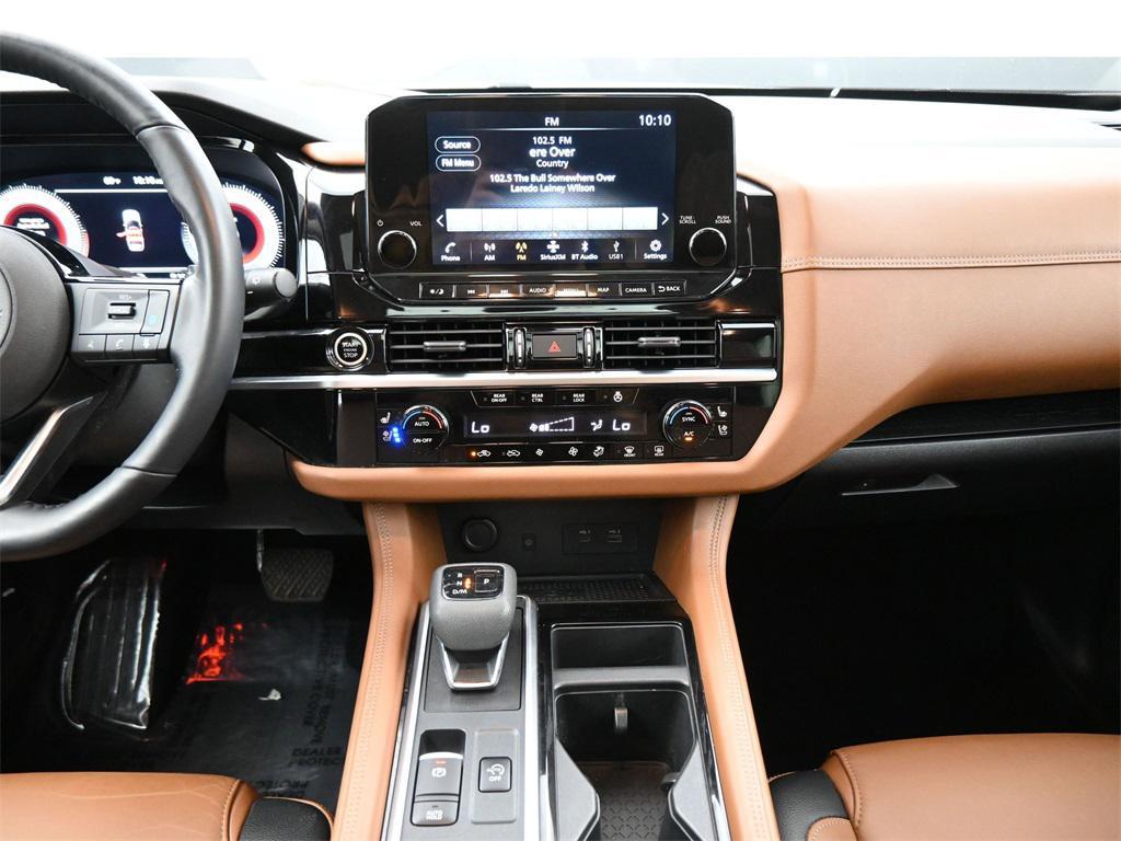 used 2022 Nissan Pathfinder car, priced at $34,000