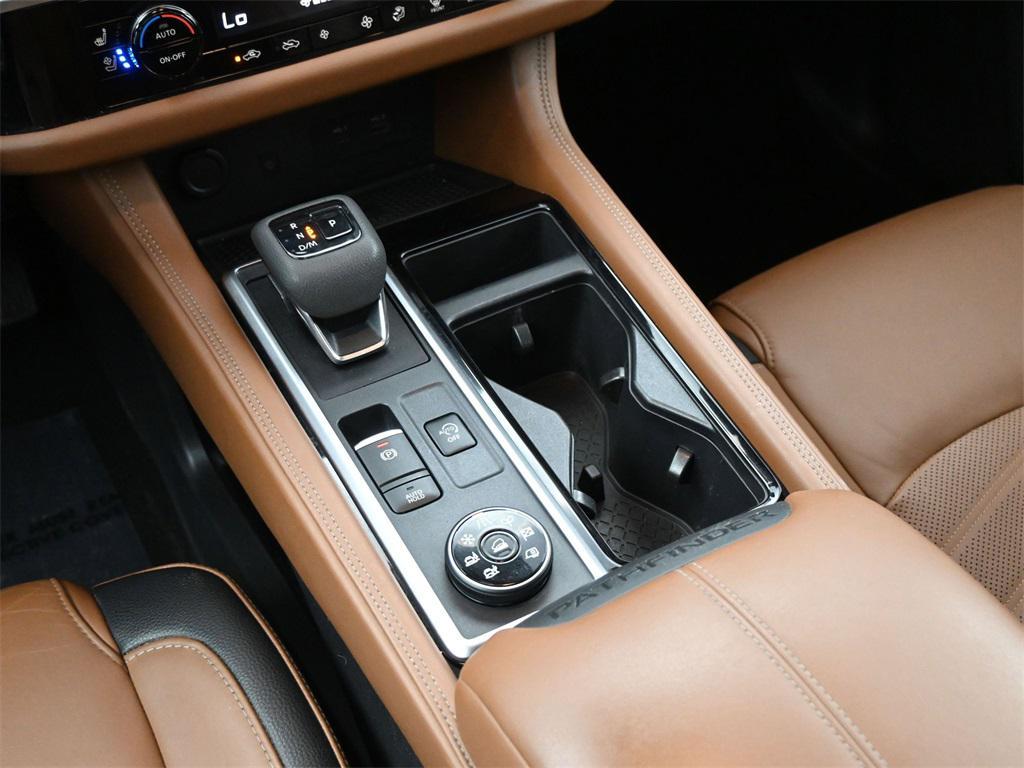 used 2022 Nissan Pathfinder car, priced at $34,000