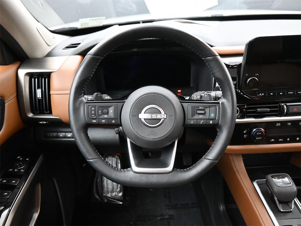 used 2022 Nissan Pathfinder car, priced at $34,000