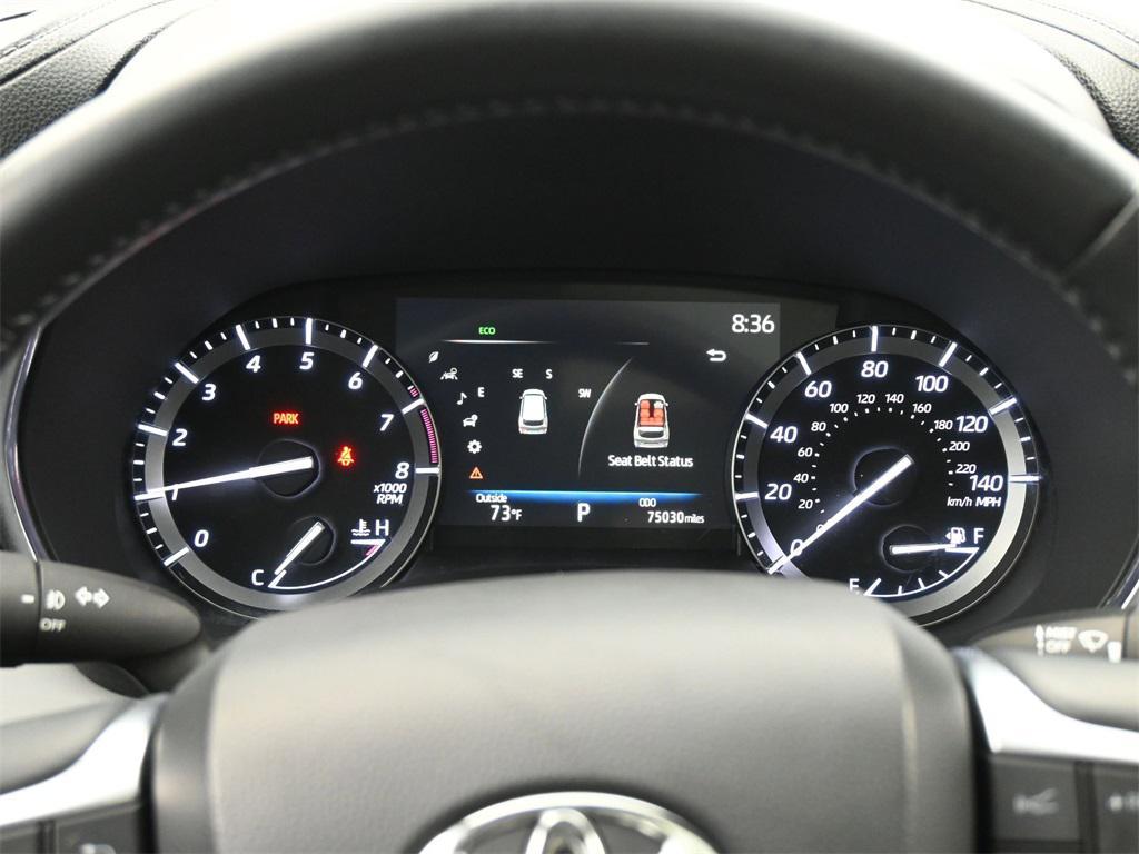 used 2021 Toyota Highlander car, priced at $33,000