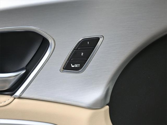 used 2023 Acura RDX car, priced at $35,797
