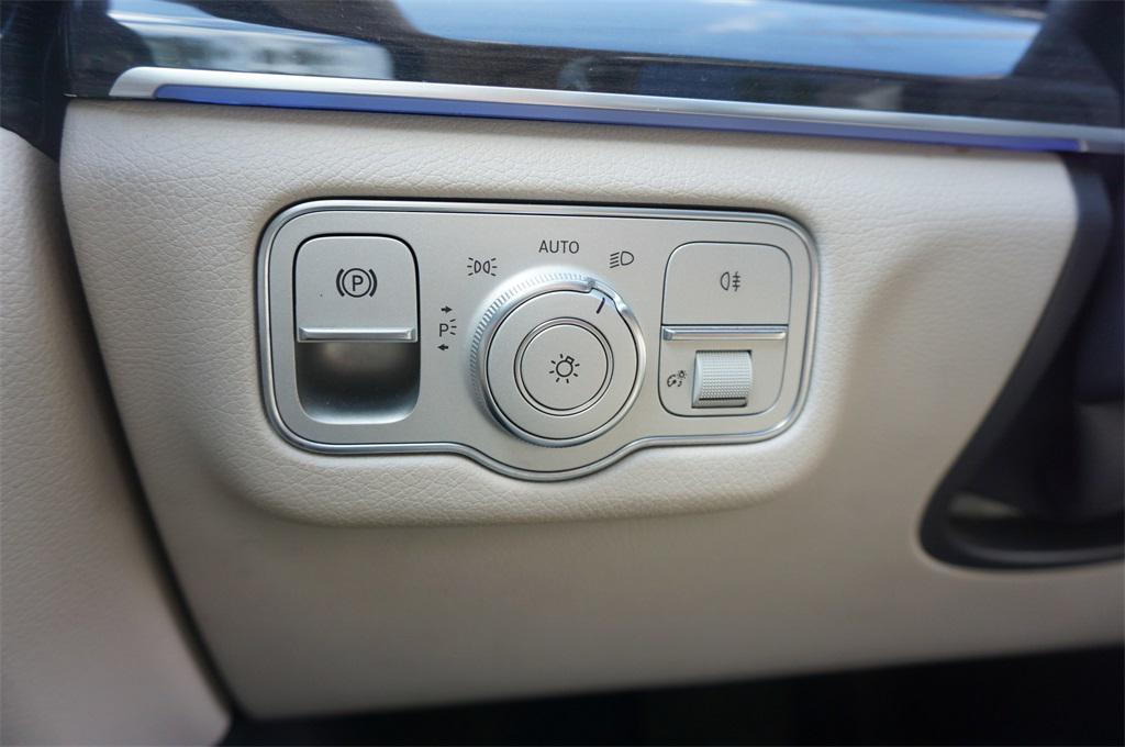 used 2020 Mercedes-Benz GLE 350 car, priced at $26,250